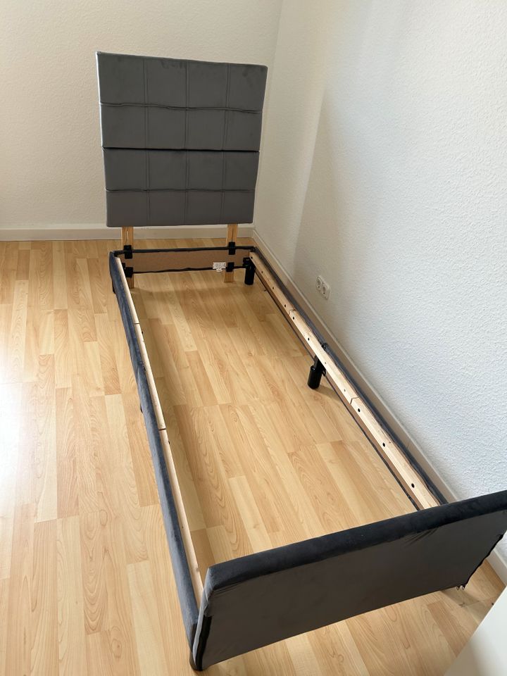 Bett grau Samt 80 x 200 cm mit Lattenrost in Bochum