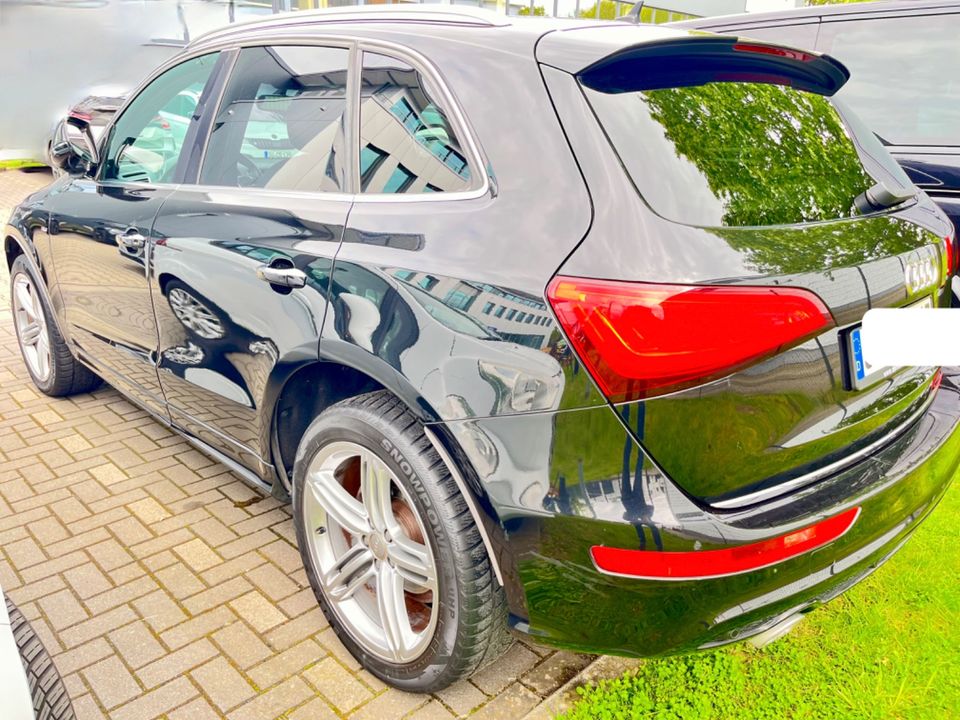 Audi Q5 TDI S-Line S-Tronic Xenon quatro Navi Pano 20" in Siegburg