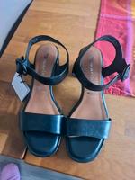 Sandalen Tamaris Gr38 Schwarz neu!! Saarland - Völklingen Vorschau