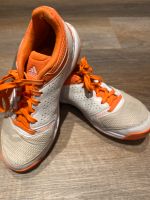 Hallensportschuhe Adidas Essence Baden-Württemberg - Tuttlingen Vorschau