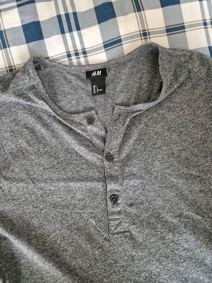 Langarmshirt H&M Größe L in Bargteheide