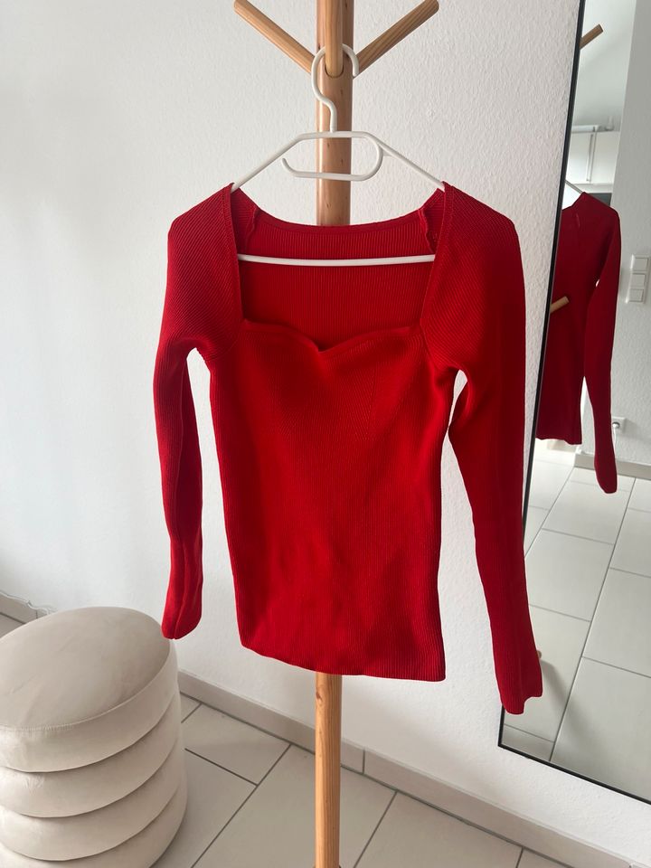 Trendyol Pullover Rot Longsleeve Herzausschnitt in Bruchsal