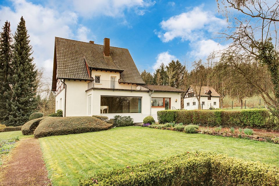 Wohnhaus mit historischem Charme in Alleinlage in Altenkirchen