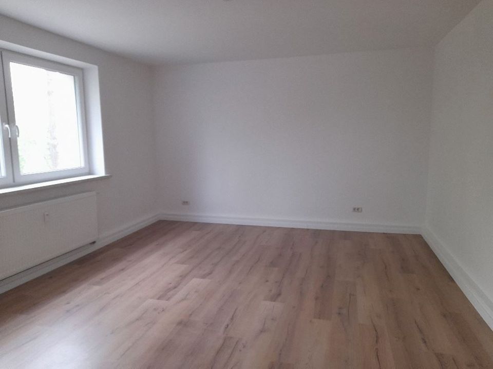 +++ Familienfreundliche 5 Zimmer-Wohnung mit 2 Bädern +++ in Beilrode