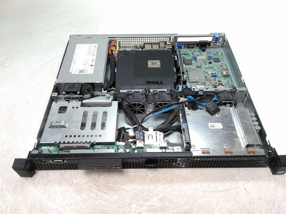 Dell Server PowerEdge R210-II Xeon E3-1220L-v2 iDRAC6 Express in Elmshorn