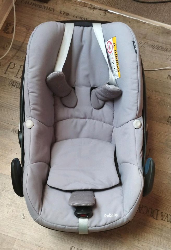 Maxi Cosi Pebble in Düsseldorf