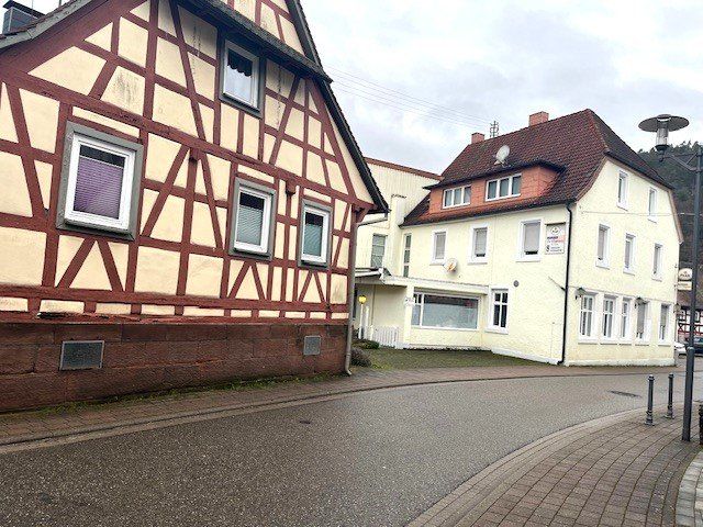 Gepflegtes, komplett eingerichtetes Hotel inklusive Gästehaus zu verkaufen in Schönau (Pfalz)