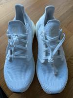 Adidas Ultraboost Damen Gr. 40/23 Niedersachsen - Northeim Vorschau