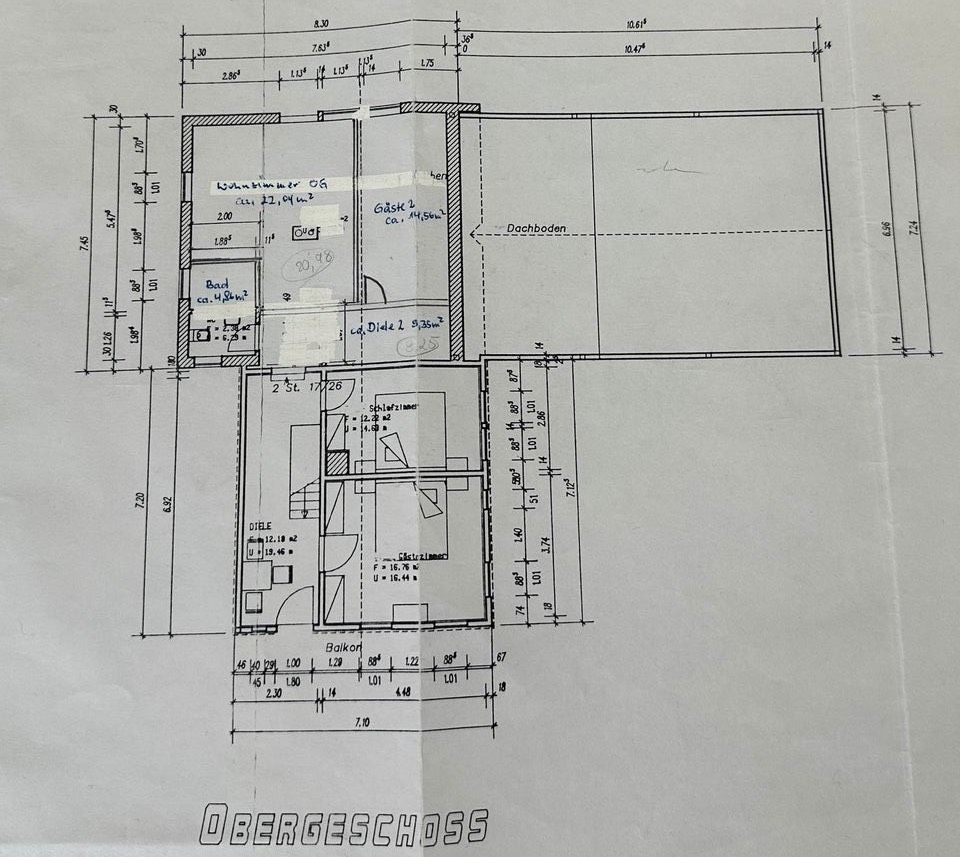 Holzhaus-Romantik - zukunftsfähige Rarität mit Option auf Praxis bzw. Wohnraum im Anbau in Aldersbach