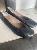 Ara Pumps Damenschuhe schwarz echtes Leder Gr.41 Bayern - Schrobenhausen Vorschau