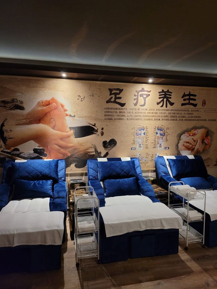 Den Himmel erleben bei Lotus Asiamassage - Chinesische Massage in Essen