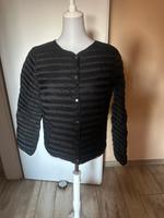 Original Armani gesteppte Daunen Jacke Größe 40/42 Brandenburg - Forst (Lausitz) Vorschau