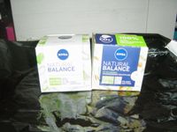 NIVEA Natural Balance Regenerierende Nachtpflege 1X50ml+Tagpflege Köln - Rath-Heumar Vorschau