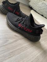 adidas Yeezy Boost 350 schwarz rot Hessen - Homberg Vorschau