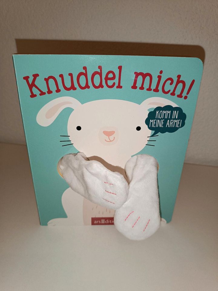 Neu: Kinderbuch "Knuddel mich" in Karlsruhe
