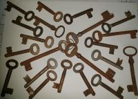 Schlüssel aus Metall Konvolut von über 40 Stück Vintage Bayern - Dettelbach Vorschau