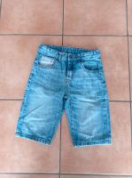 ZARA Jeansshorts Shorts Gr. 140 Niedersachsen - Tespe Vorschau