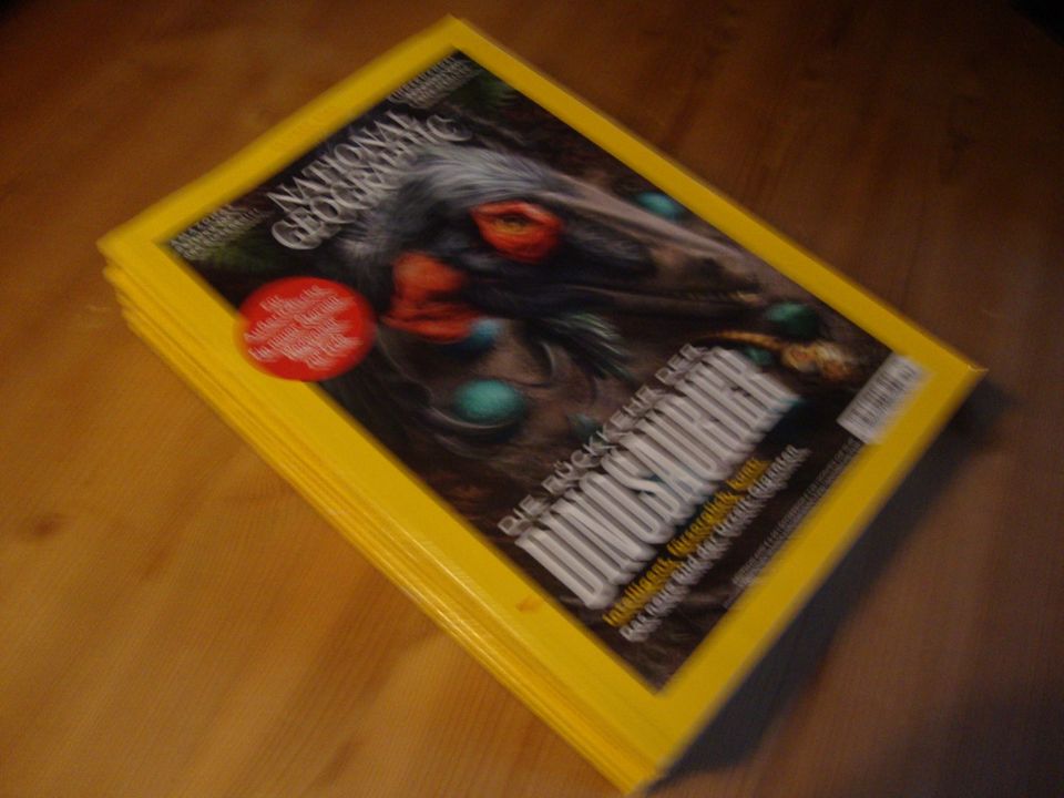 IMMER LESENS-/ SAMMELNSWERT: National Geographic, -ACHT- MAGAZINE in Thumby