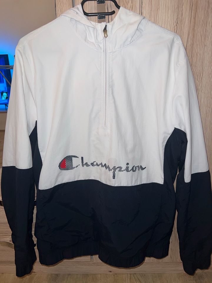 Champion Jacke in Leipzig