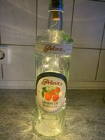 Flaschenlicht Prinz Himbeere 1 L Flasche inkl. Licht Dekoration Niedersachsen - Elze Vorschau