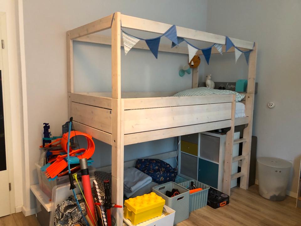 Lifetime Life Time (Flexa) Hochbett Kinderbett Regal whitewash in Essen