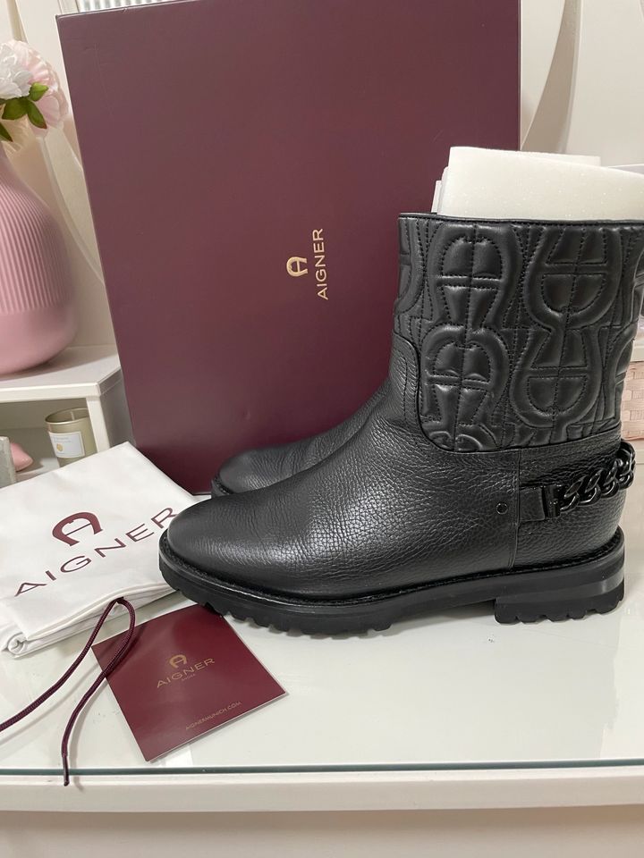 Aigner Stiefeletten schwarz,Gr.38,Leder in München