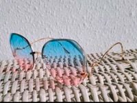 Vintage Oversize Sonnenbrille Randlos Blau Pink UV 400 Neu Nordrhein-Westfalen - Solingen Vorschau