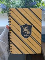 HARRY POTTER ❤️ Hufflepuff Collageblock, Schule Merch Berlin - Steglitz Vorschau