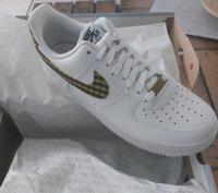 Originale Nike Air Force 1 '07 NEU Gr. 41 weiß gelb jorden Brandenburg - Werder (Havel) Vorschau