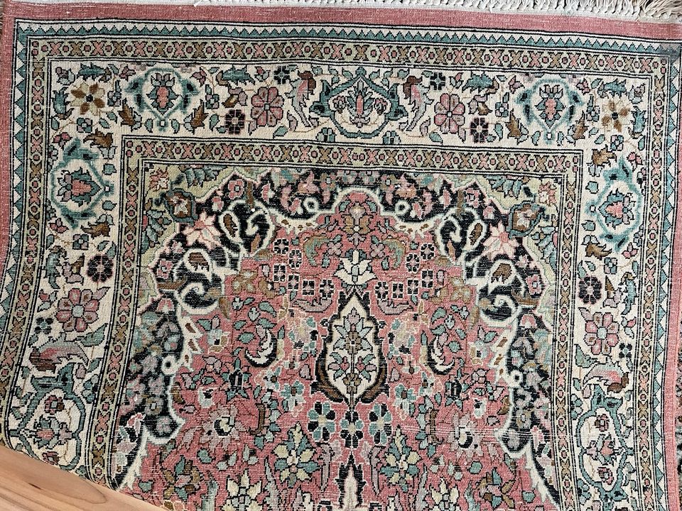 Orient Teppich 170 x 90 cm alt rosa in Hamburg