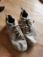 nike Hallenschuhe Turnschuhe Sneaker Kr. Altötting - Unterneukirchen Vorschau