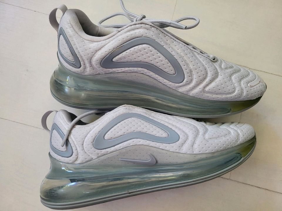 Nike Sneaker ☆ Air Max 720 AO2924016 ☆ weiß ☆ Gr. 42 in Falkensee