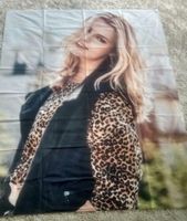 XXL Poster Stoff Frau in Leoparden-Outfit Nordrhein-Westfalen - Bottrop Vorschau