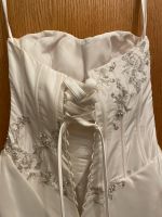 Brautkleid für einen guten Zweck, mit Schnürung Gr. 38-42 Bayern - Starnberg Vorschau