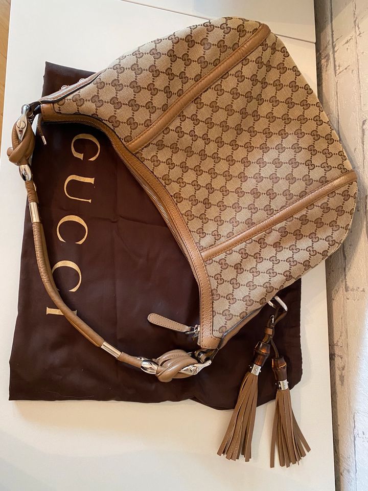 Gucci Tasche Hobo Bag Schultertasche *TOP* in Koblenz