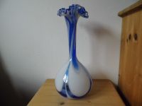 große Vase blau weiß Glas mit blütenförmigem Rand ca. 45 cm hoch Nordrhein-Westfalen - Windeck Vorschau