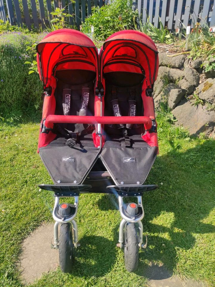 TFK Kinderwagen / Zwillingswagen in Eschenburg