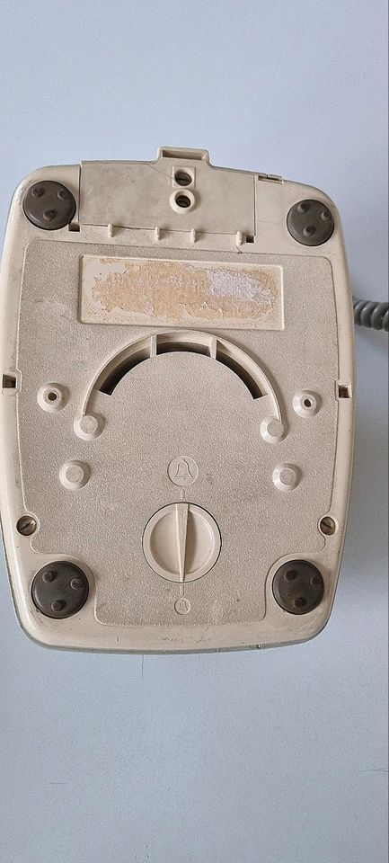 Vintage Wählscheibentelefon in Oestrich-Winkel