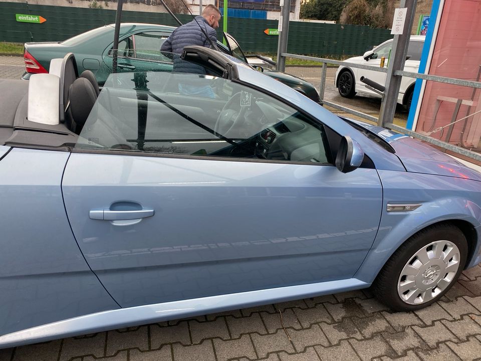 Opel Tigra Cabrio in Oberhausen