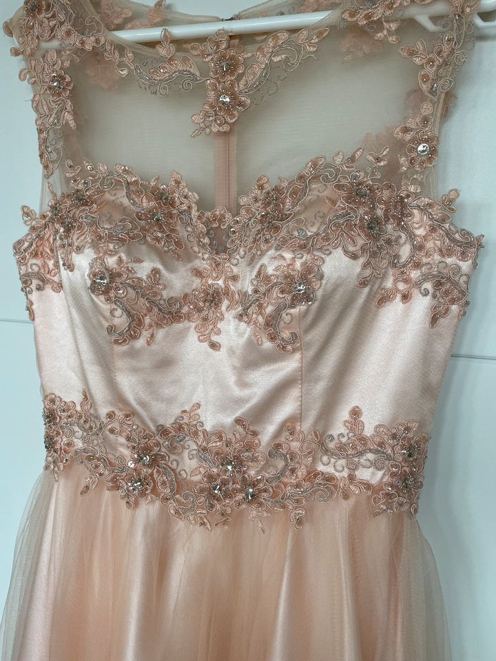 Kleid rosa lachsfarbend Spitze Hochzeit Abiball Geburtstag in Herne