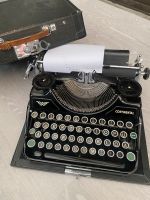 Reiseschreibmaschine, Schreibmaschine Continental mit Koffer Hessen - Taunusstein Vorschau