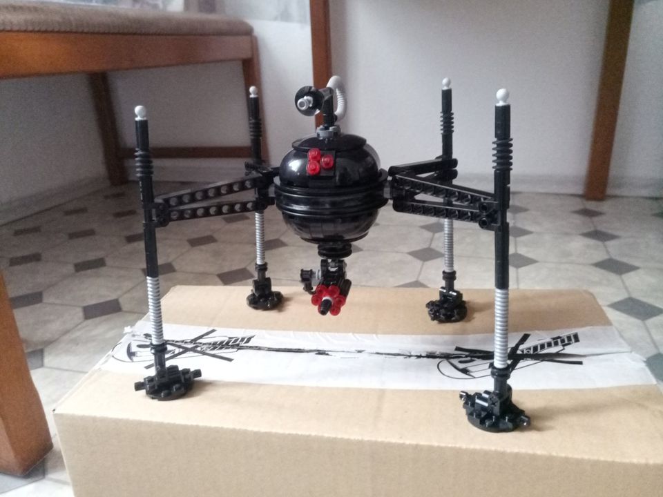 Lego Star Wars-75142-Homing Spider Droid in Stuttgart