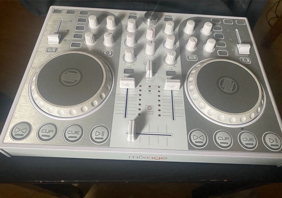 Mixage DJ Controller in Mönchengladbach