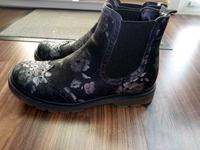 Catwalk Boots schwarz silberne Rosen Gr.39 Harburg - Hamburg Hausbruch Vorschau