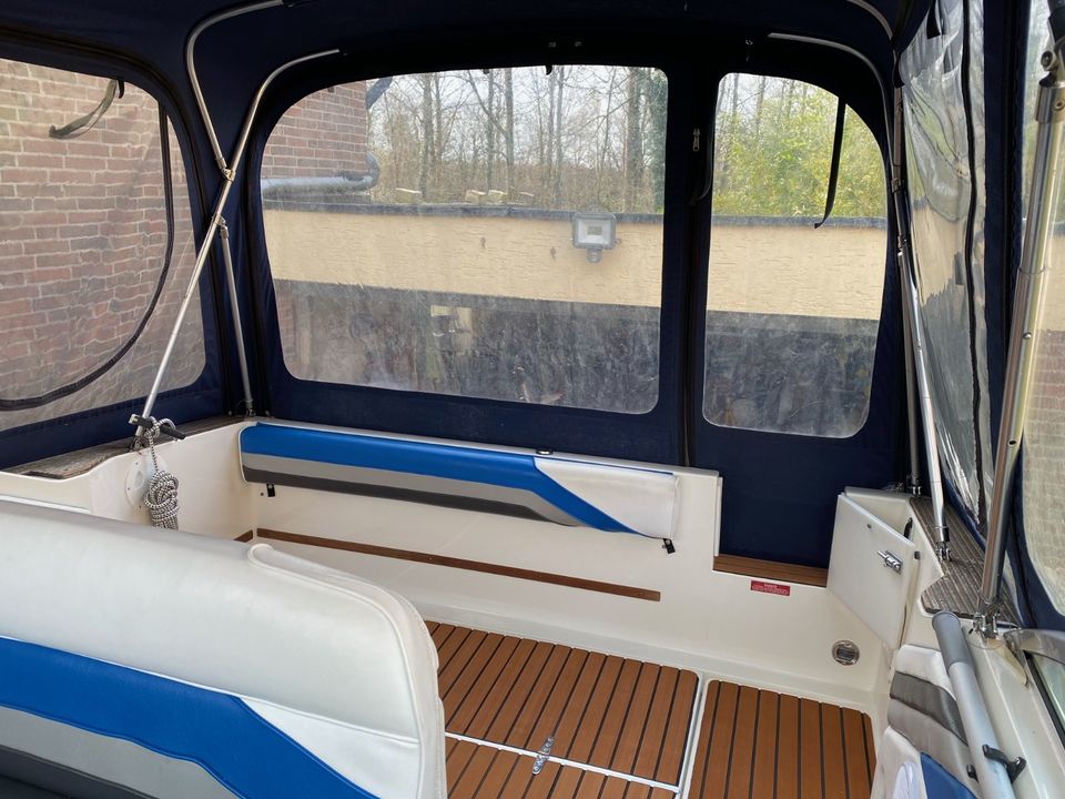 Motorboot Sportboot Boot Sea Ray 220 DA inkl. Trailer in Lippstadt