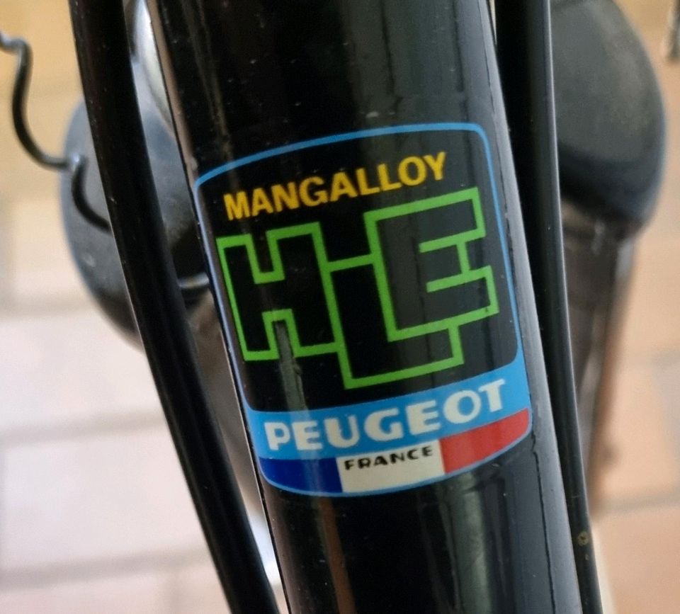 Peugeot Champagne Herrenrad schwarz Mangalloy HLE Rahmen Höhe 60c in Wendelstein