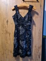 C&A Kleid schwarz weiß Blumenmuster Gr. 38 V-Ausschnitt Bayern - Schweinfurt Vorschau
