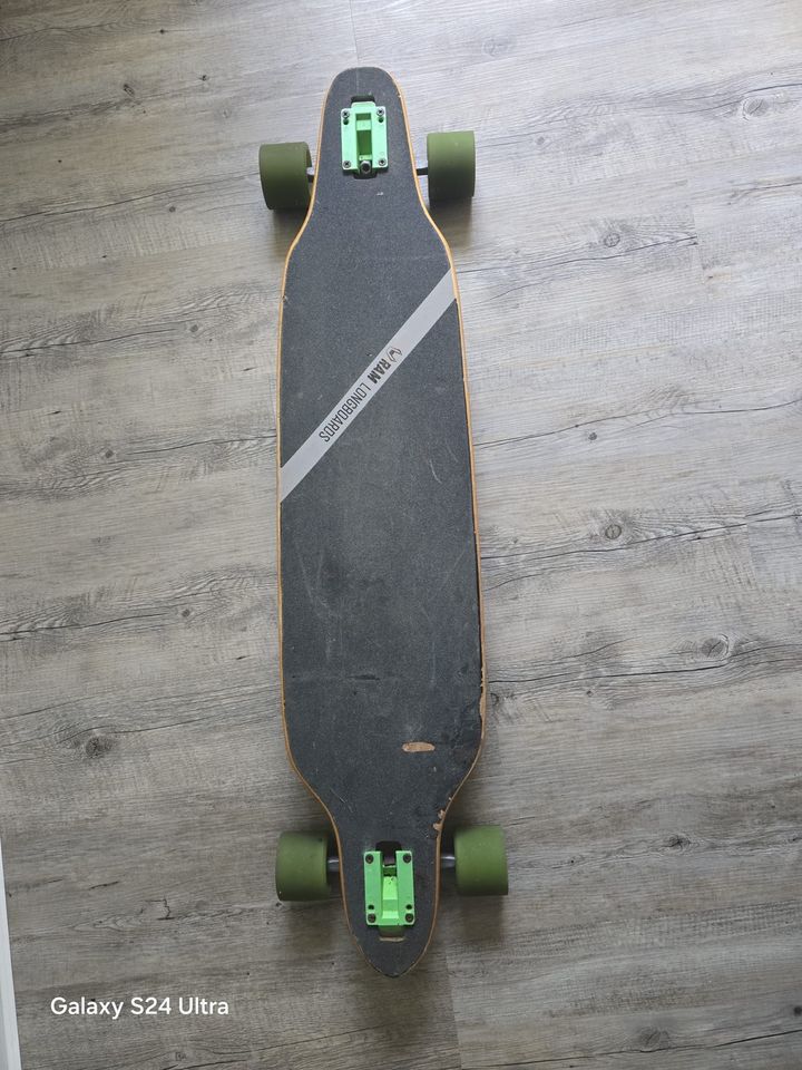 Longboard grüne Räder in Hamburg