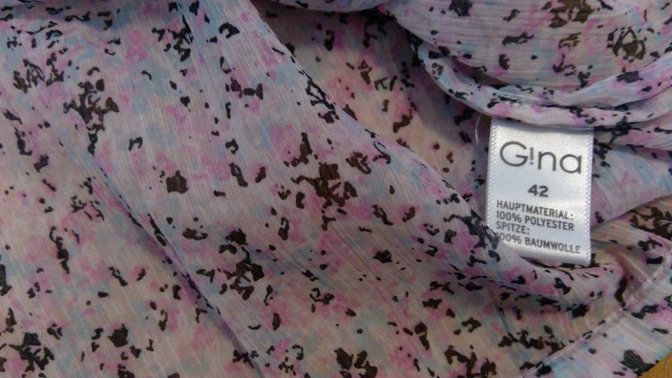 Gina 42 Oberteil T-Shirt Rosa Bunt Spitze in Falkensee