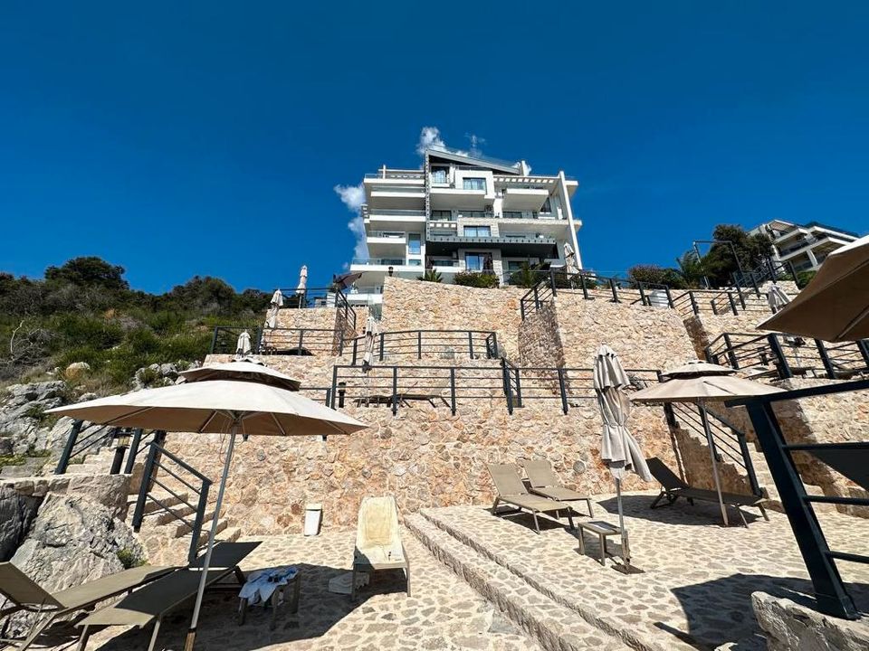Luxus-Urlaubsmöglichkeiten am Strand in Montenegro in Adelschlag